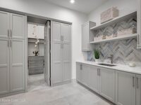 4552 Tennyson Drive