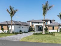 4552 Tennyson Drive