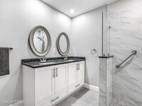 1080 Park Ridge Place