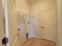 1185 Dromin Lane