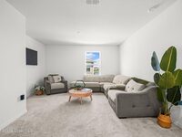 446 Glaspell Circle