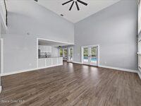 1425 Victoria Boulevard