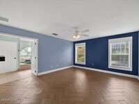 1425 Victoria Boulevard
