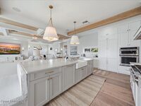2805 S Tropical Trail