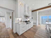2805 S Tropical Trail