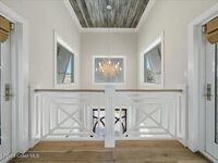 2805 S Tropical Trail