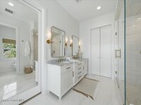 2805 S Tropical Trail