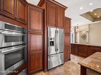 1275 Tuckaway Drive