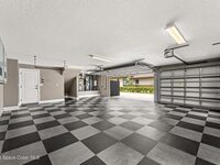 1275 Tuckaway Drive