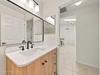 423 Vizcaya Court