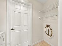 423 Vizcaya Court