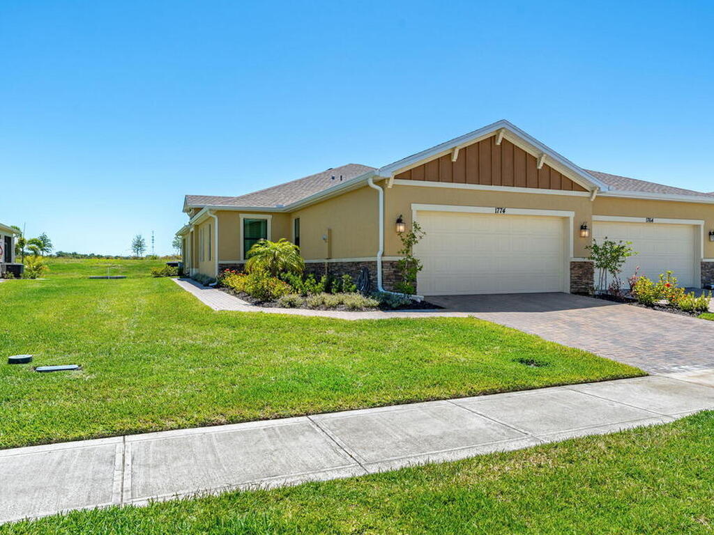 1972 Great Belt Circle