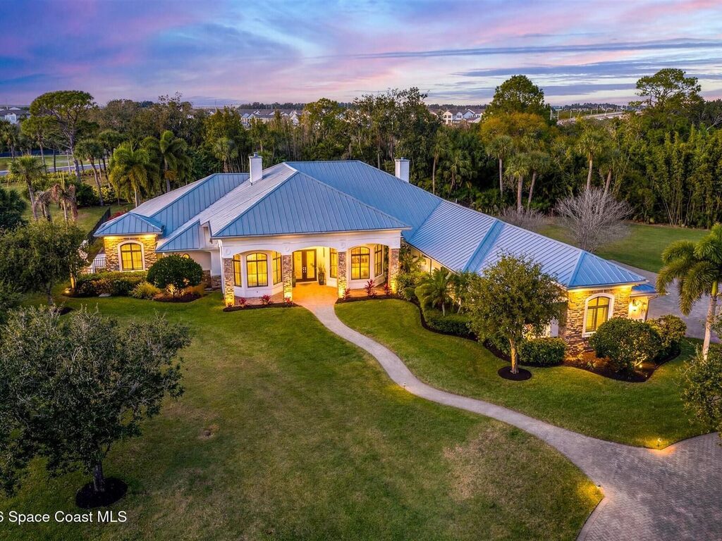 2438 Greenwillow Drive