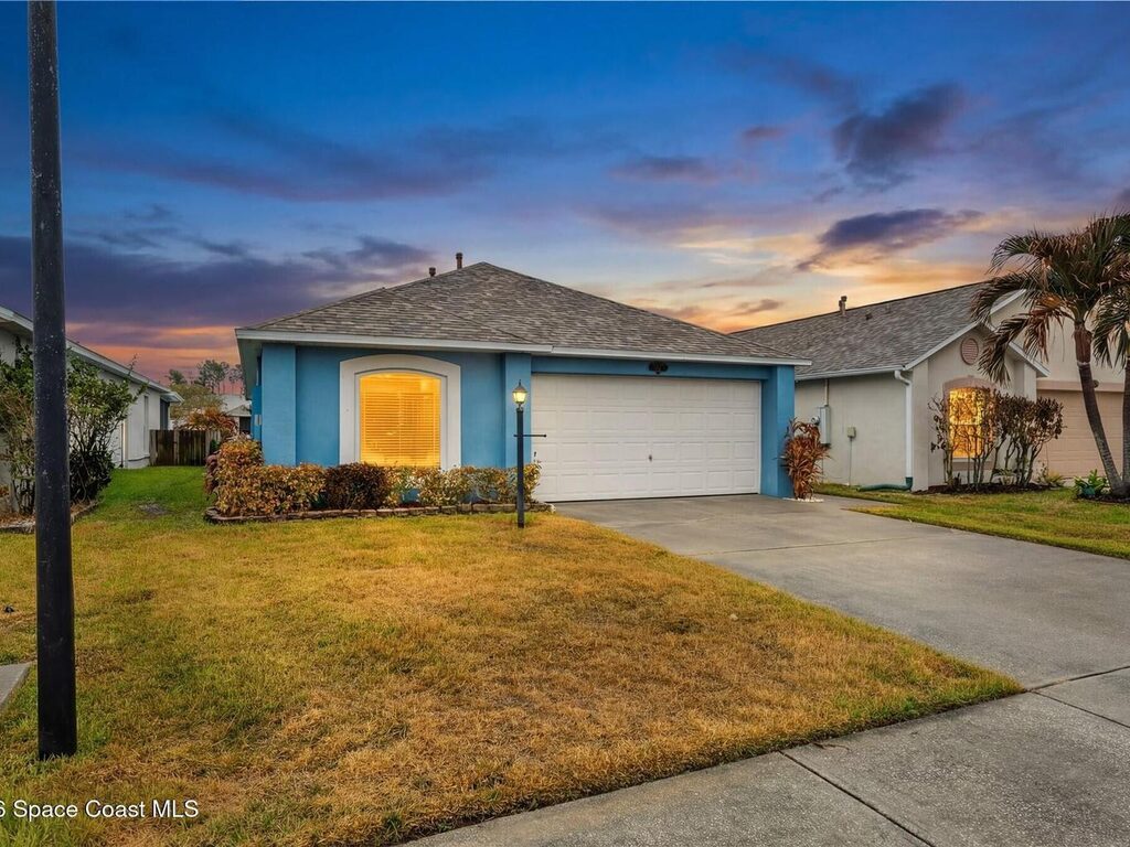 2438 Greenwillow Drive