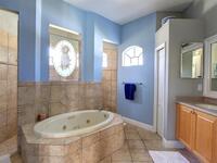 1210 Starling Way