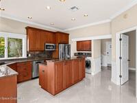 10285 S Tropical Trail