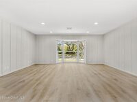 517 N River Oaks Drive
