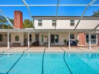 517 N River Oaks Drive