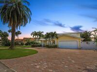 4 Willow Green Drive