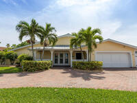 4 Willow Green Drive