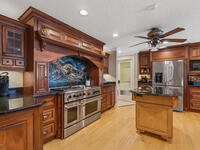 4 Willow Green Drive