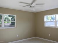 18 Knollwood Drive