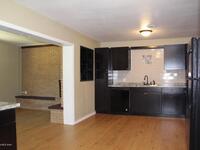 18 Knollwood Drive