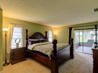 881 Sunnybrook Lane