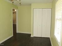 77 N Palmway Avenue