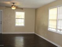 77 N Palmway Avenue