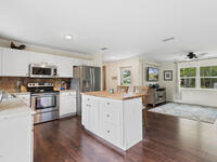 336 SW Wilmette Avenue