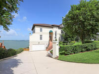 2600 N Indian River Drive