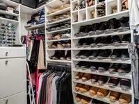 3696 Peninsula Circle