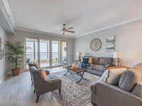 93 Delannoy Avenue Unit #1002