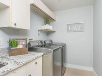 93 Delannoy Avenue Unit #1002