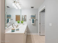 93 Delannoy Avenue Unit #1002
