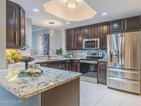 93 Delannoy Avenue Unit #1002