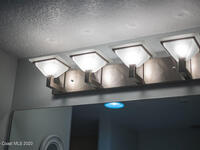 93 Delannoy Avenue Unit #1002