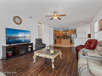 3607 Hollisten Circle