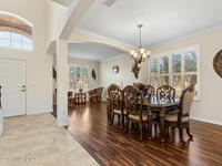 3607 Hollisten Circle