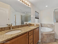 3607 Hollisten Circle