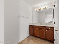 3607 Hollisten Circle