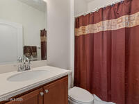 3607 Hollisten Circle