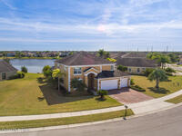 3607 Hollisten Circle