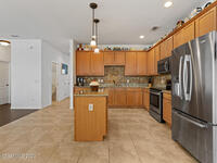 3607 Hollisten Circle