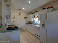 7035 Hammock Trace Drive