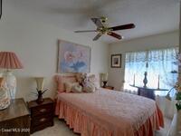 7035 Hammock Trace Drive