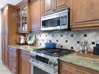 569 Hummingbird Drive