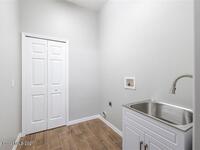 4106 Las Cruces Way