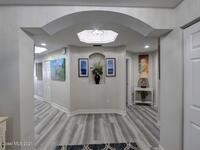 93 Delannoy Avenue Unit #906